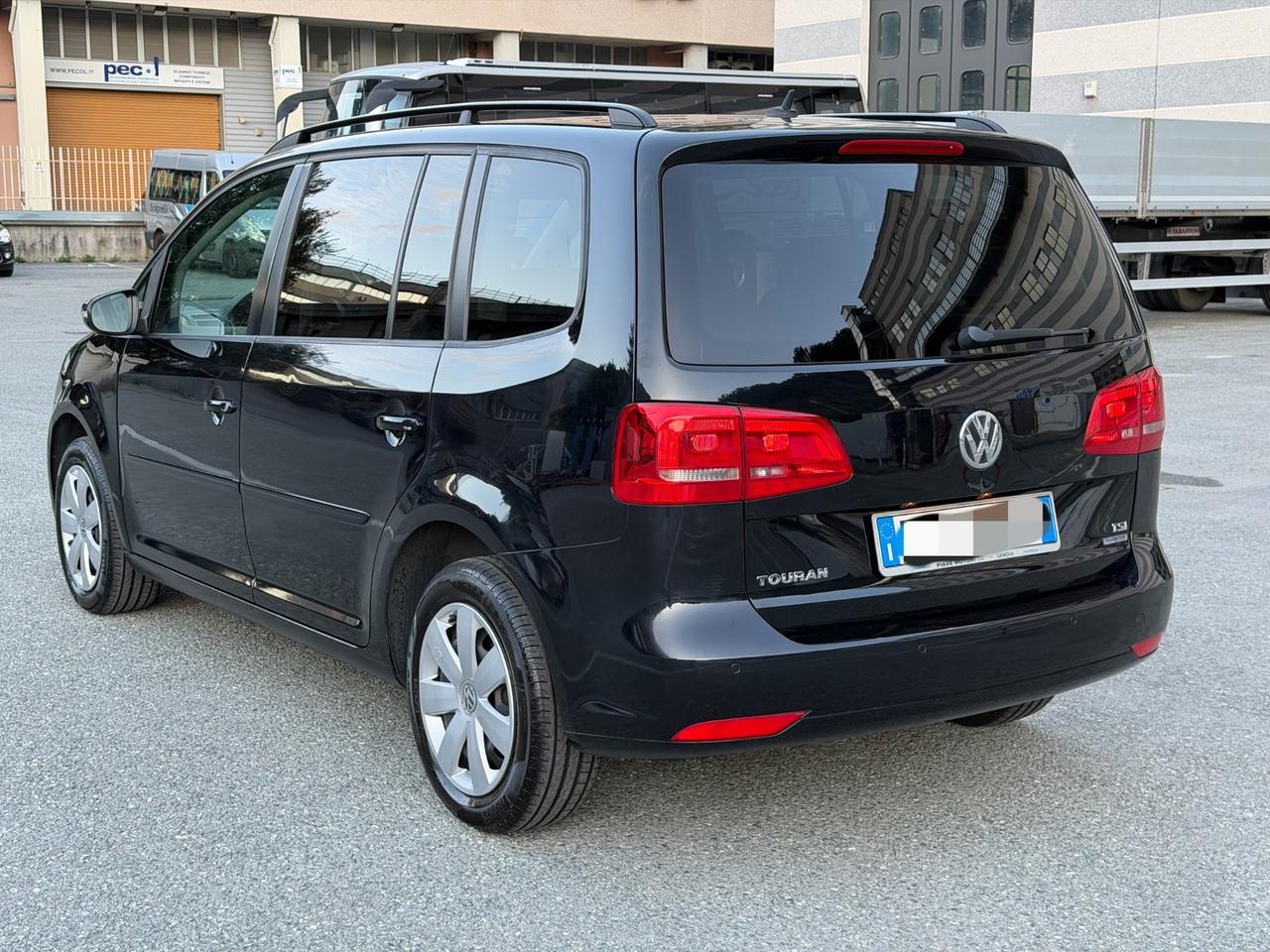 Volkswagen Touran 1.2 TSI BENZINA - 7 POSTI NEOPATENTATI