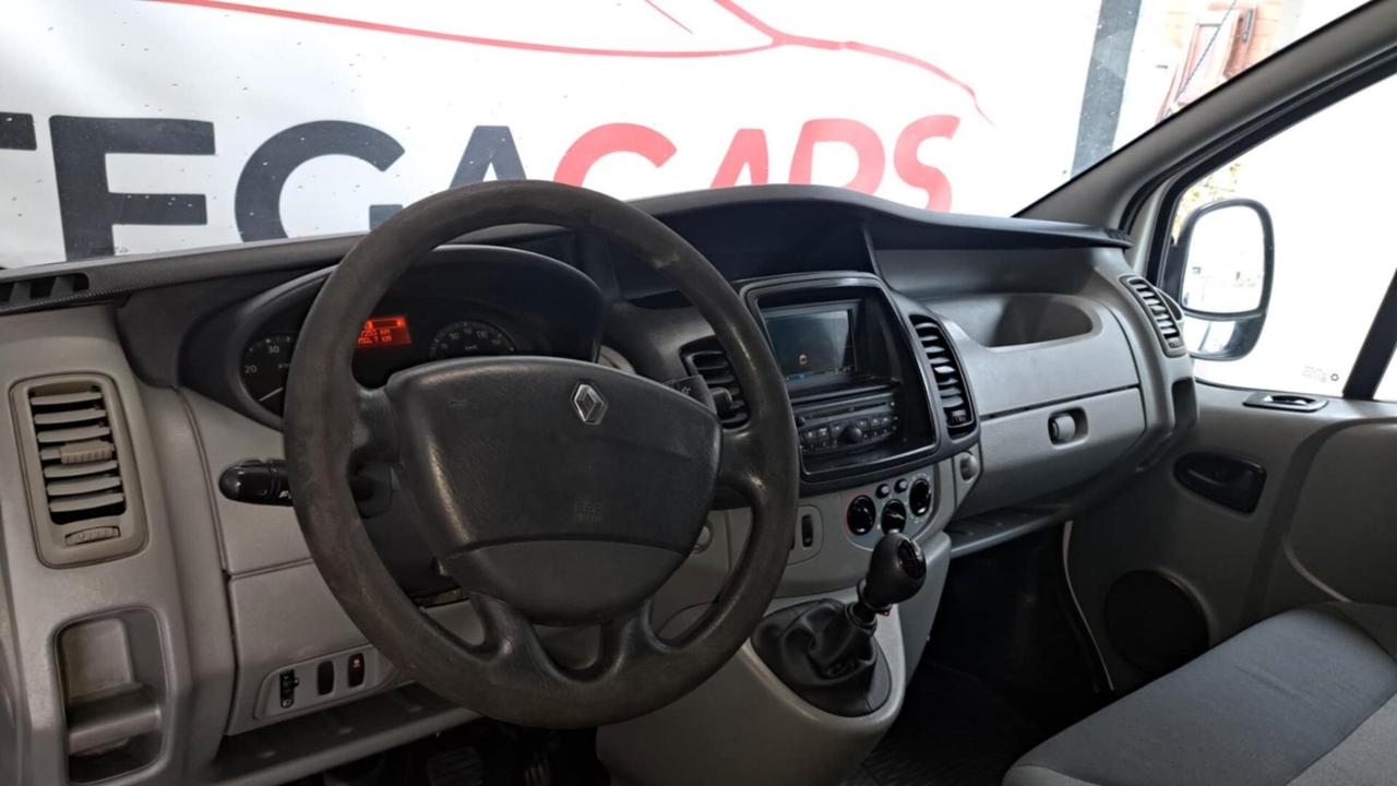 Renault Trafic T27 2.0 dCi/115 PC-TN Furgone DPF