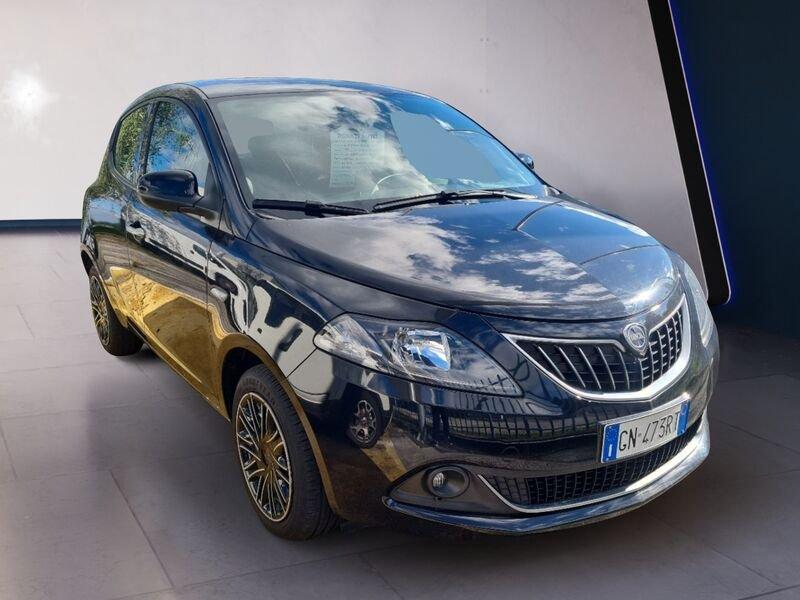 Lancia Ypsilon 1.0 FireFly 5 porte S&S Hybryd Gold