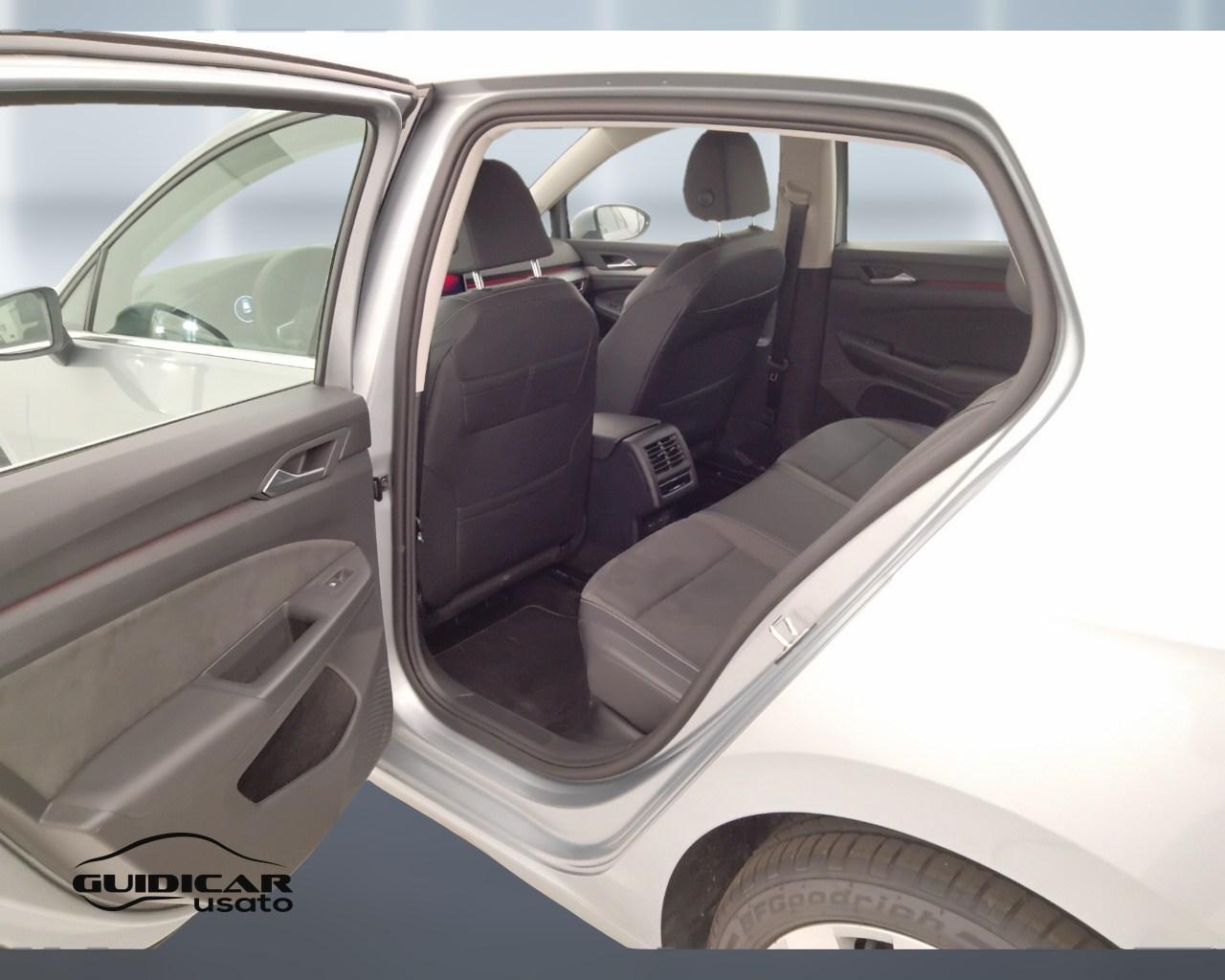 VOLKSWAGEN Golf VIII 2024 - Golf 2.0 tdi Style 150cv dsg