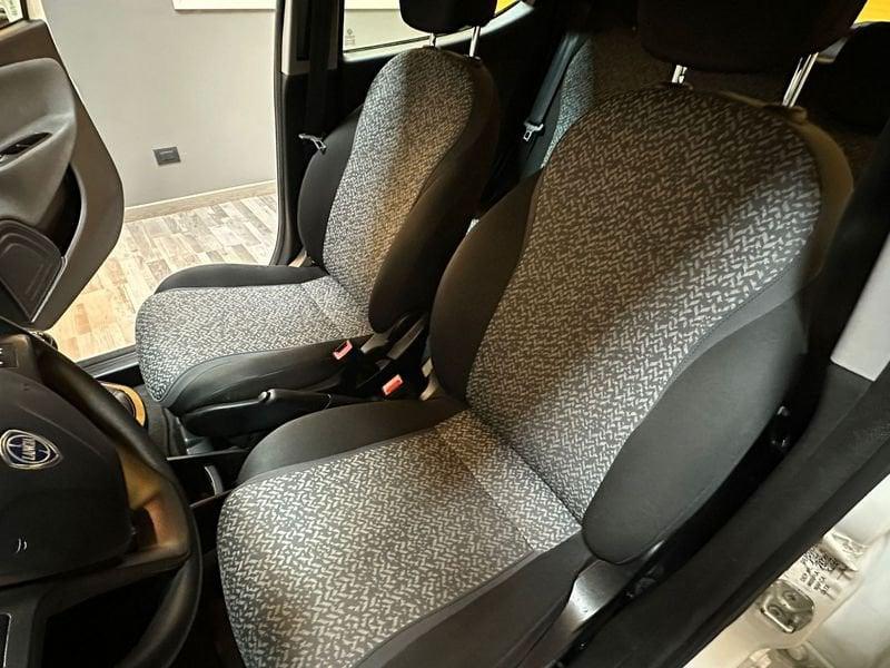 Lancia Ypsilon Ypsilon 1.2 69 CV Black and Noir PREZZO VERO