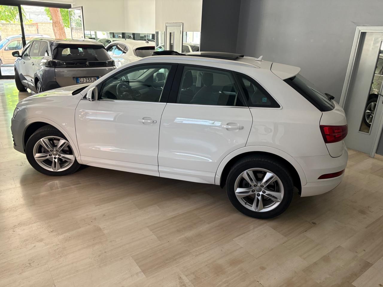 Audi Q3 2.0 TDI 150 CV quattro S tronic Sport