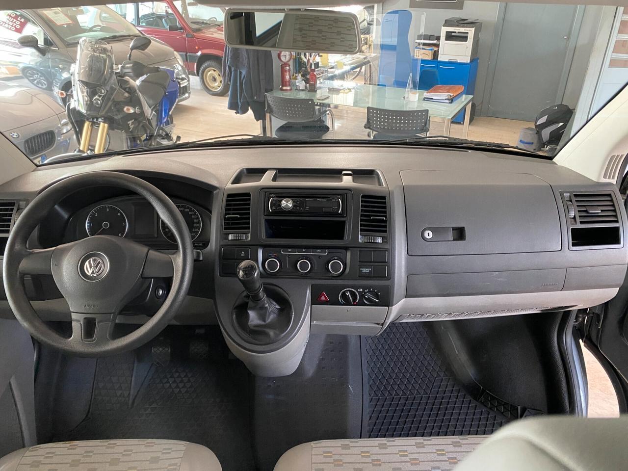 Volkswagen Transporter T5 Multivan Trasporter Caravelle 2.0 Euro 5A 9 Posti