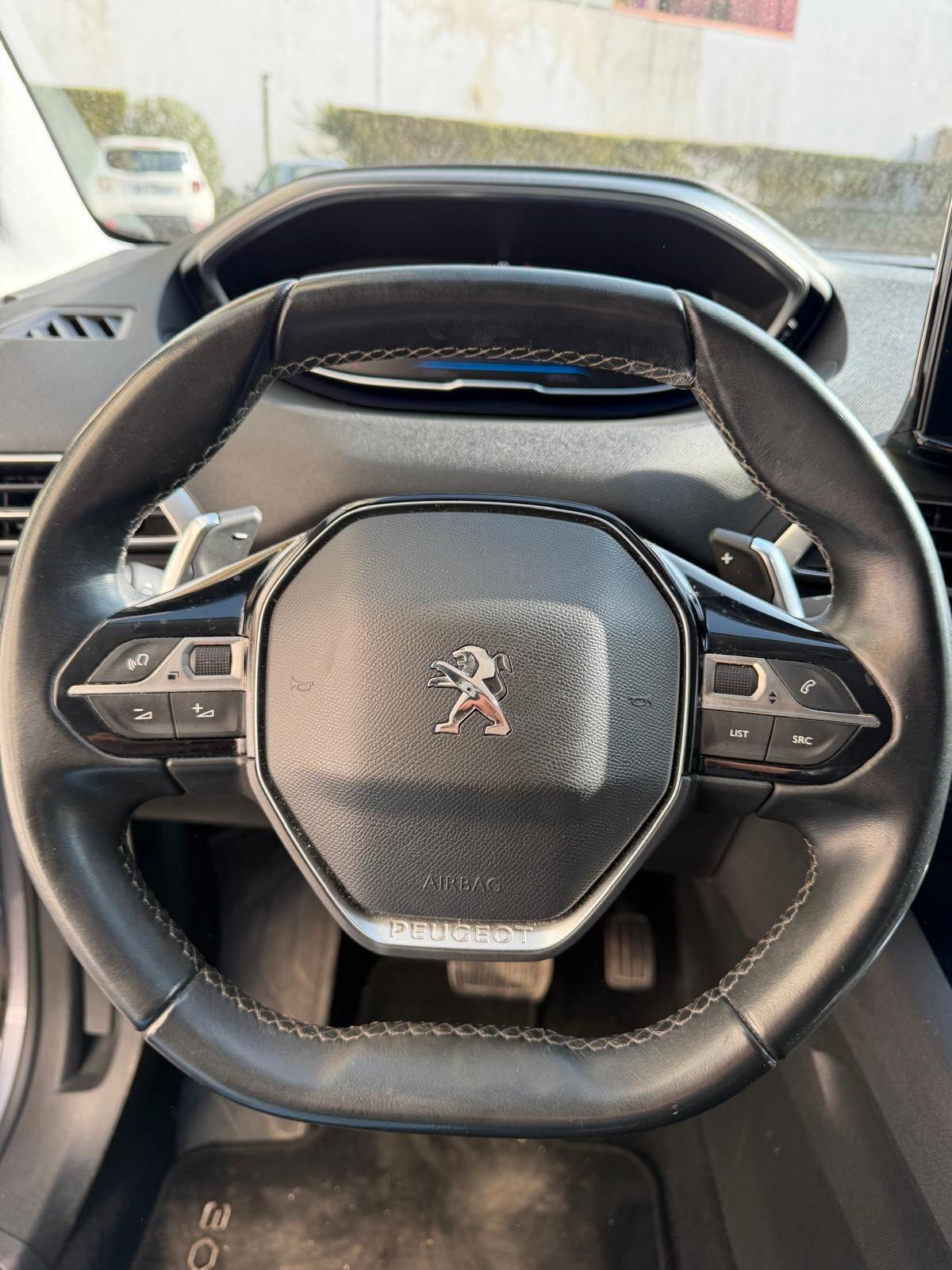 Peugeot 3008 BlueHDi 130 S&S EAT8 Allure Pack