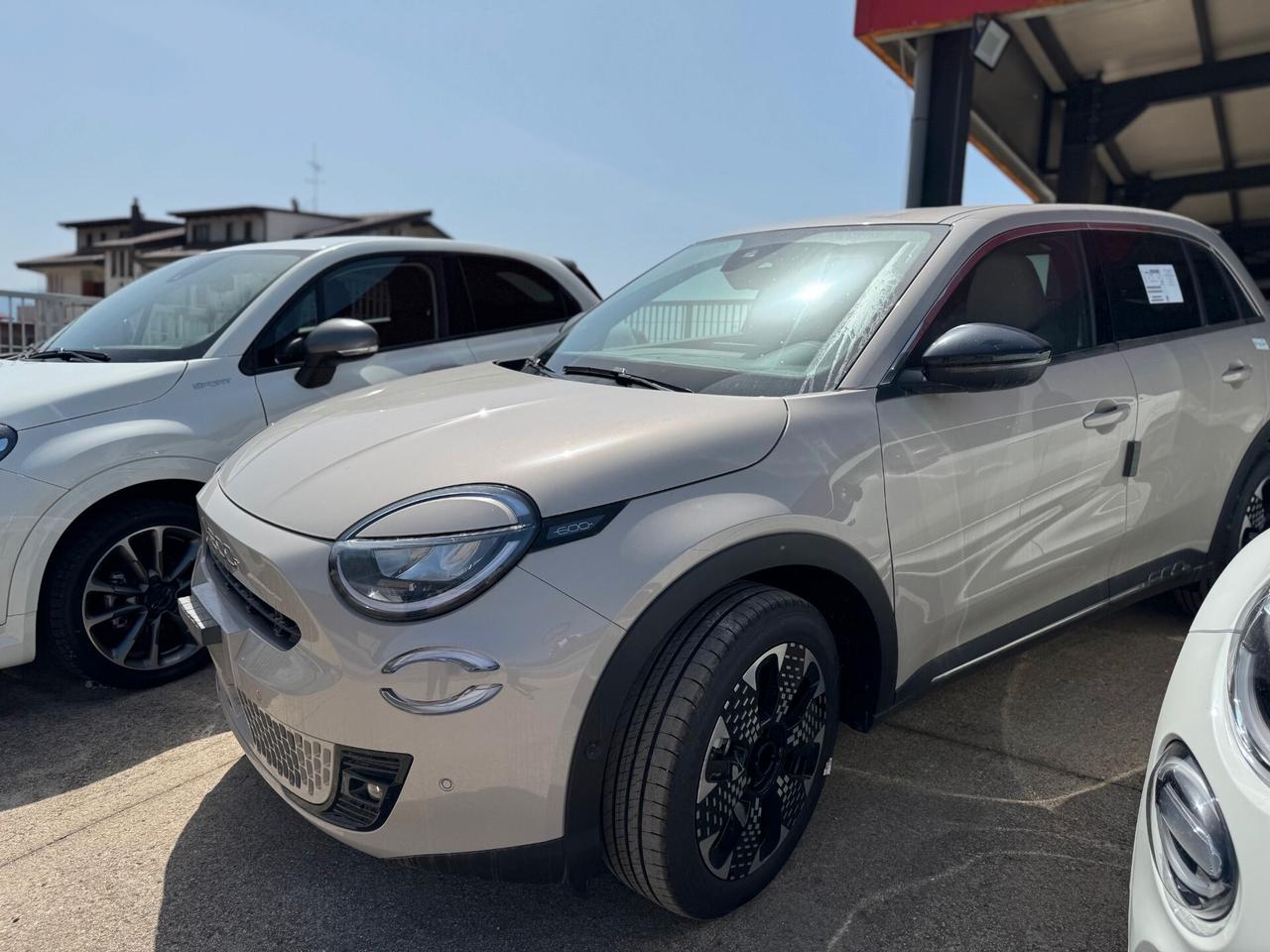 Fiat 600 Hybrid 110 CV DCT MHEV La Prima