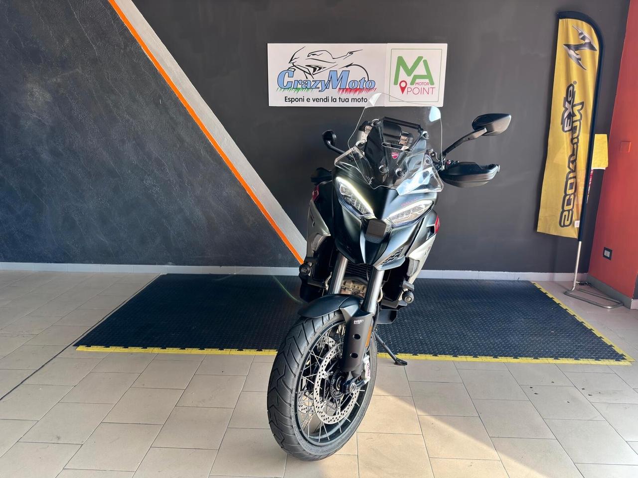 Ducati Multistrada V4 RALLY TRAVEL & RADAR