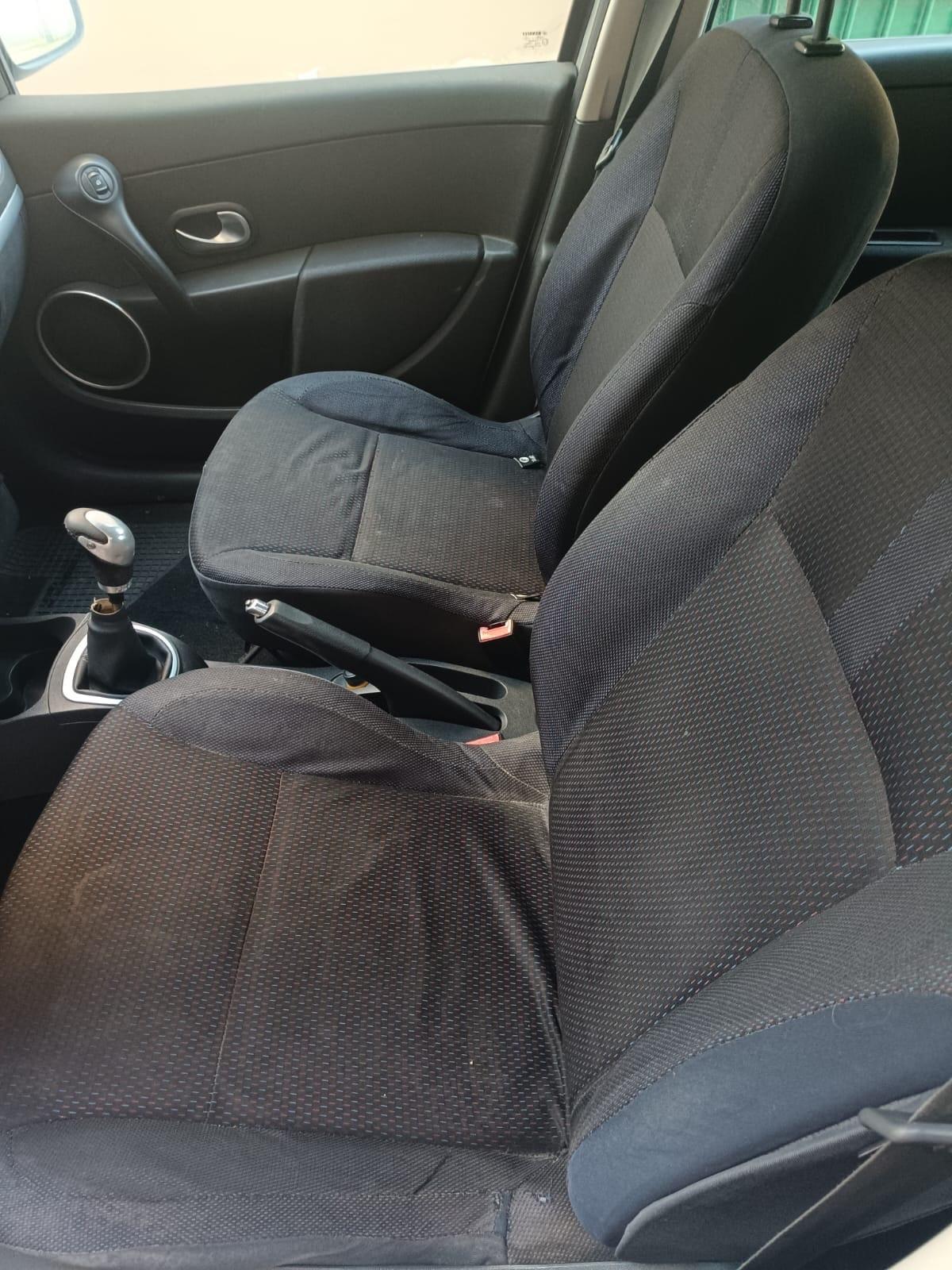 Renault Clio 1.2 16V 5 porte Luxe