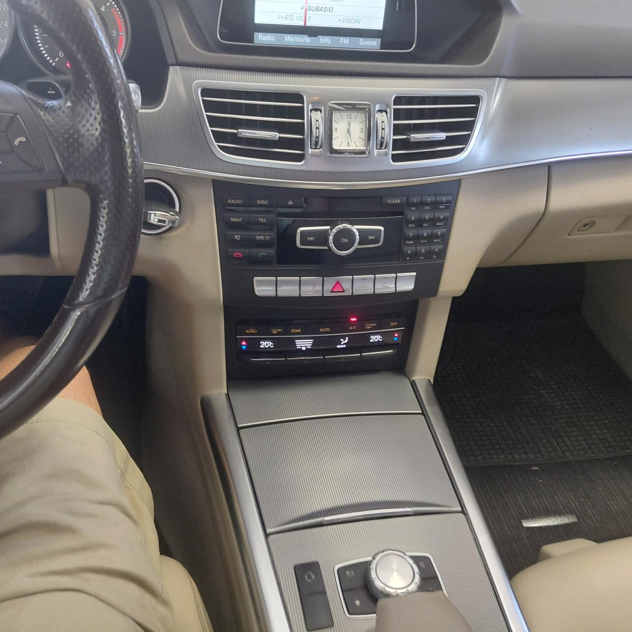 MERCEDES CLASSE E ANNO 2014 DS 2.1 AUTOMATICA KM 370 MILA