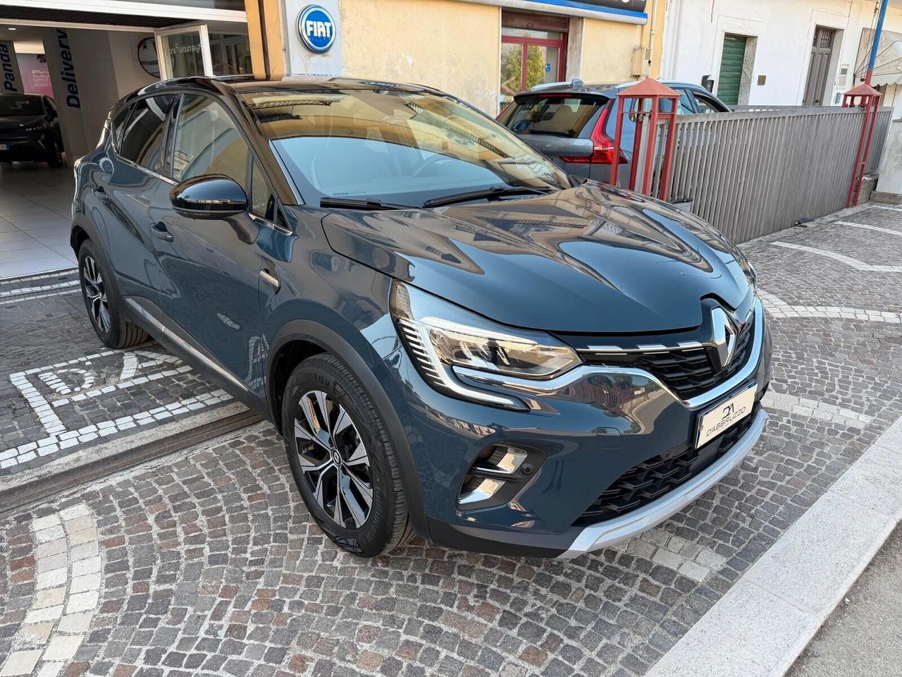 CAPTUR 1.0 GPL DI SERIE 100cv Techno UNICA!