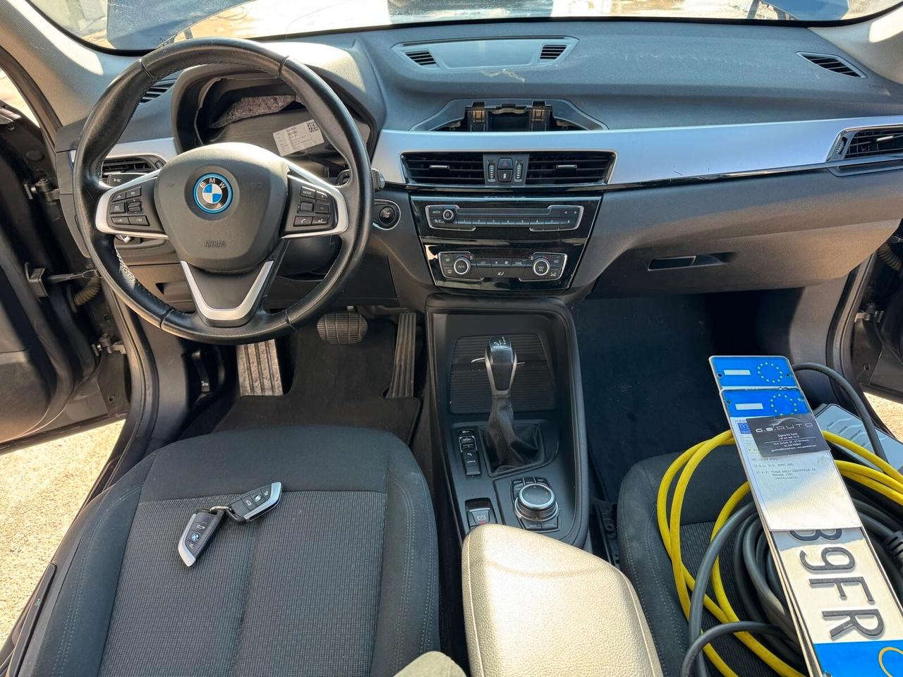 BMW X1 xdrive25e auto FURTO PARZIALE