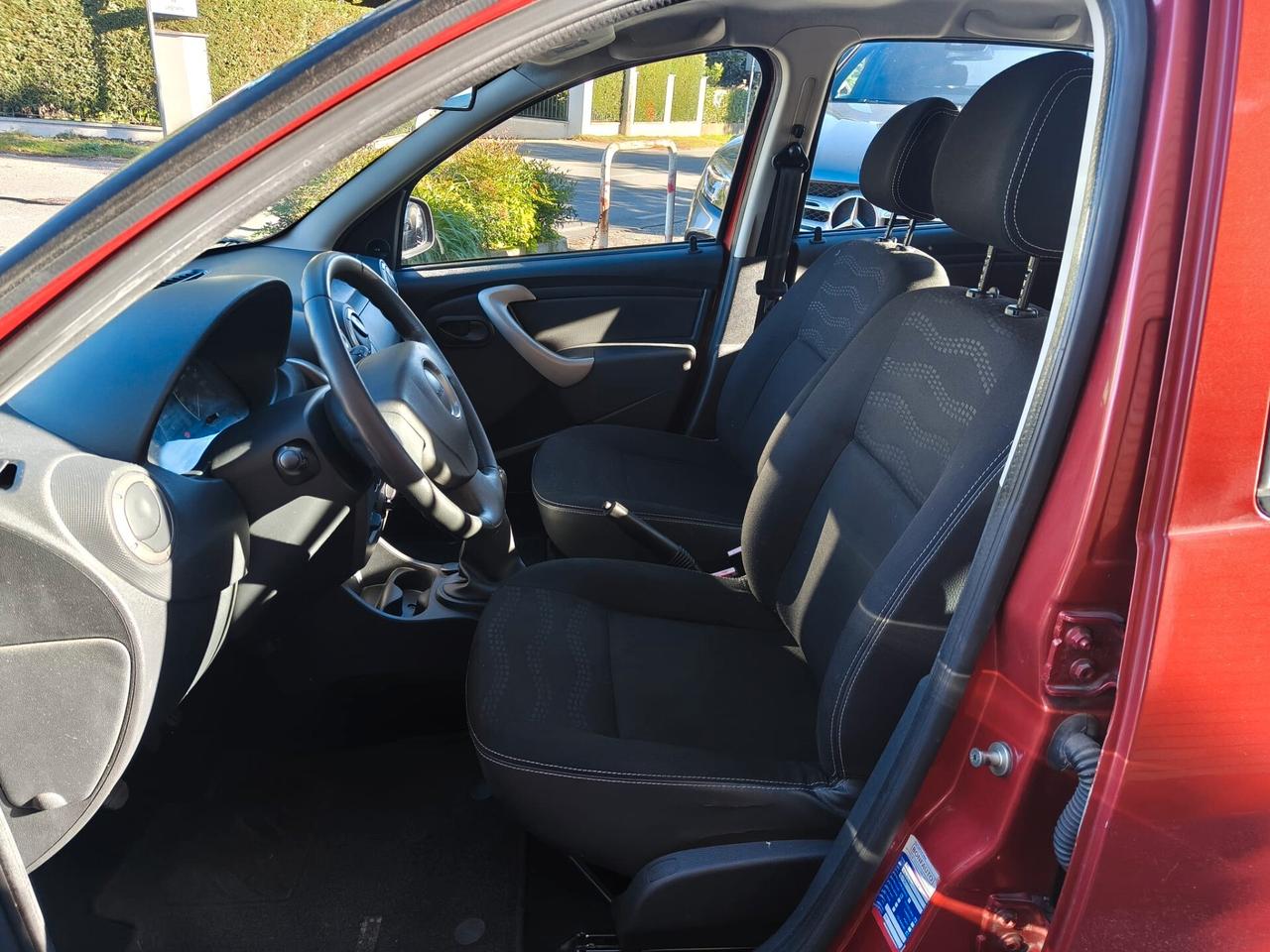 Dacia Sandero Stepway 1.6 8V 85CV