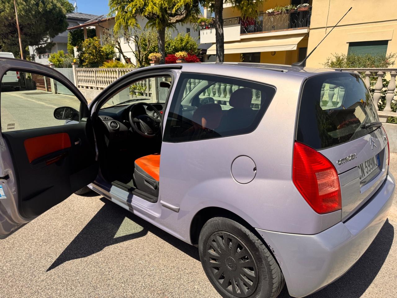 Citroen C2 1.1 solo 63.000km