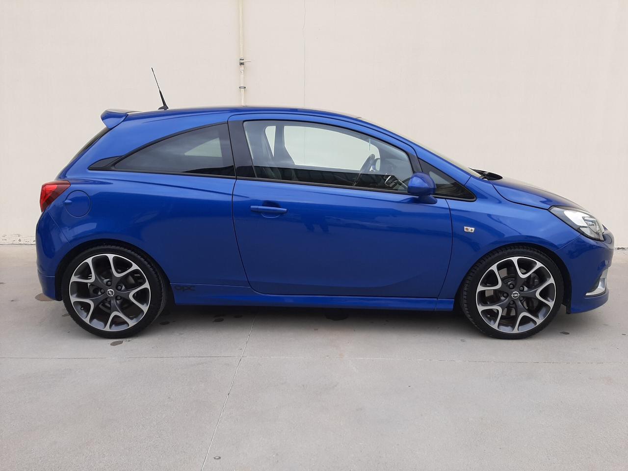 Opel Corsa Coupè 1.6 Turbo 207cv OPC