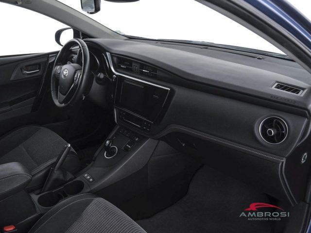 TOYOTA Auris 1.8 Hybrid Lounge