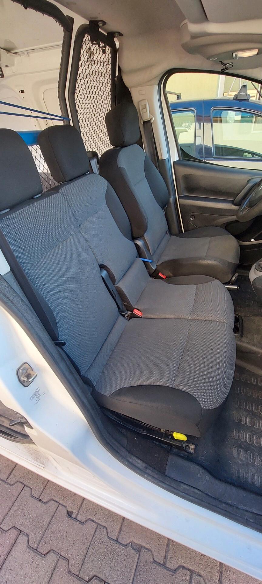 BERLINGO 1,6 DIESEL 75 CV TELEFONO BLUETOOTH 3 POSTI PORTA LATERALE IMPECCABILE