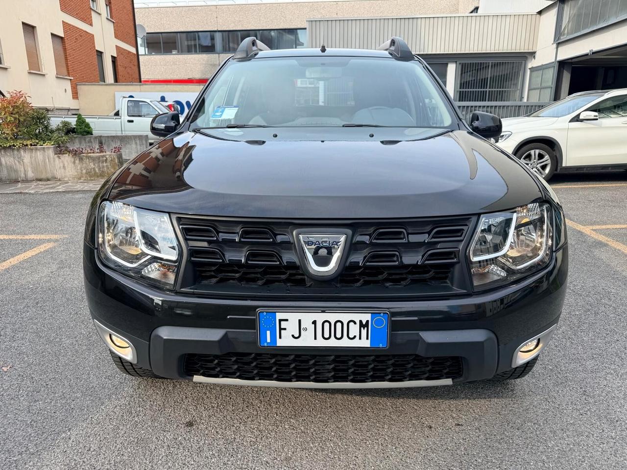 Dacia Duster 1.5 dCi 110 CV S&S 4x2 "Black Shadow" ***NAVIGATORE***