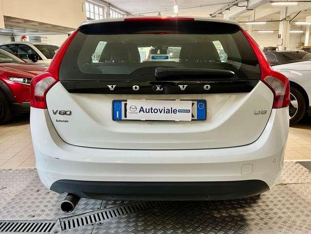 Volvo V60 V60 2.0 d3 Momentum Tagliandata