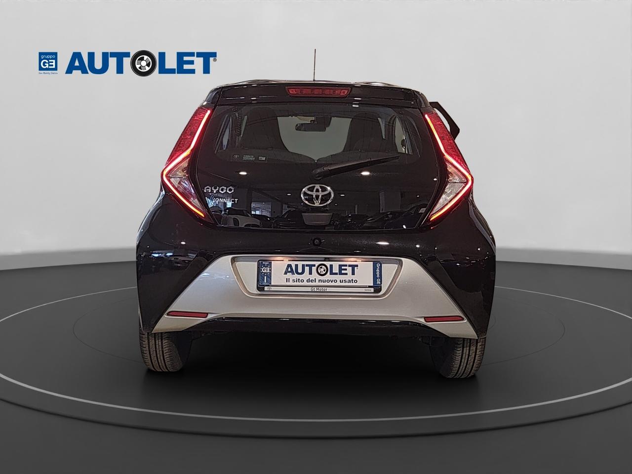 Toyota Aygo Connect 1.0 VVT-i 72 CV 5 porte x-play MMT