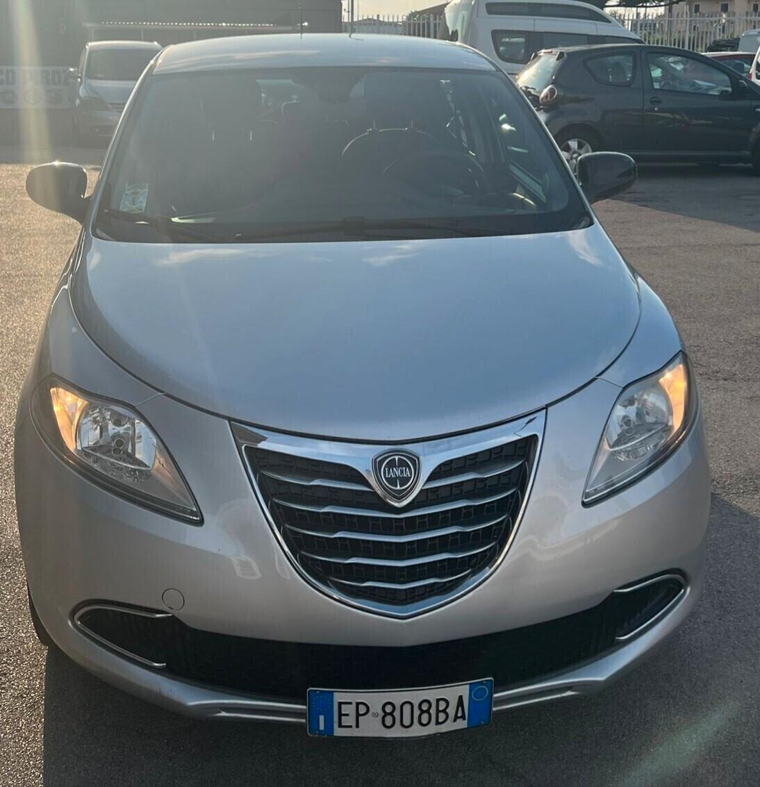 Lancia Ypsilon 1.2 69 CV 5 porte GPL Ecochic Gold