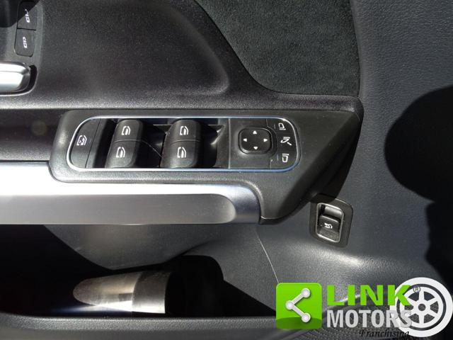 MERCEDES-BENZ GLB 180 d Automatic Premium BLACK PACK *UNIPRO*