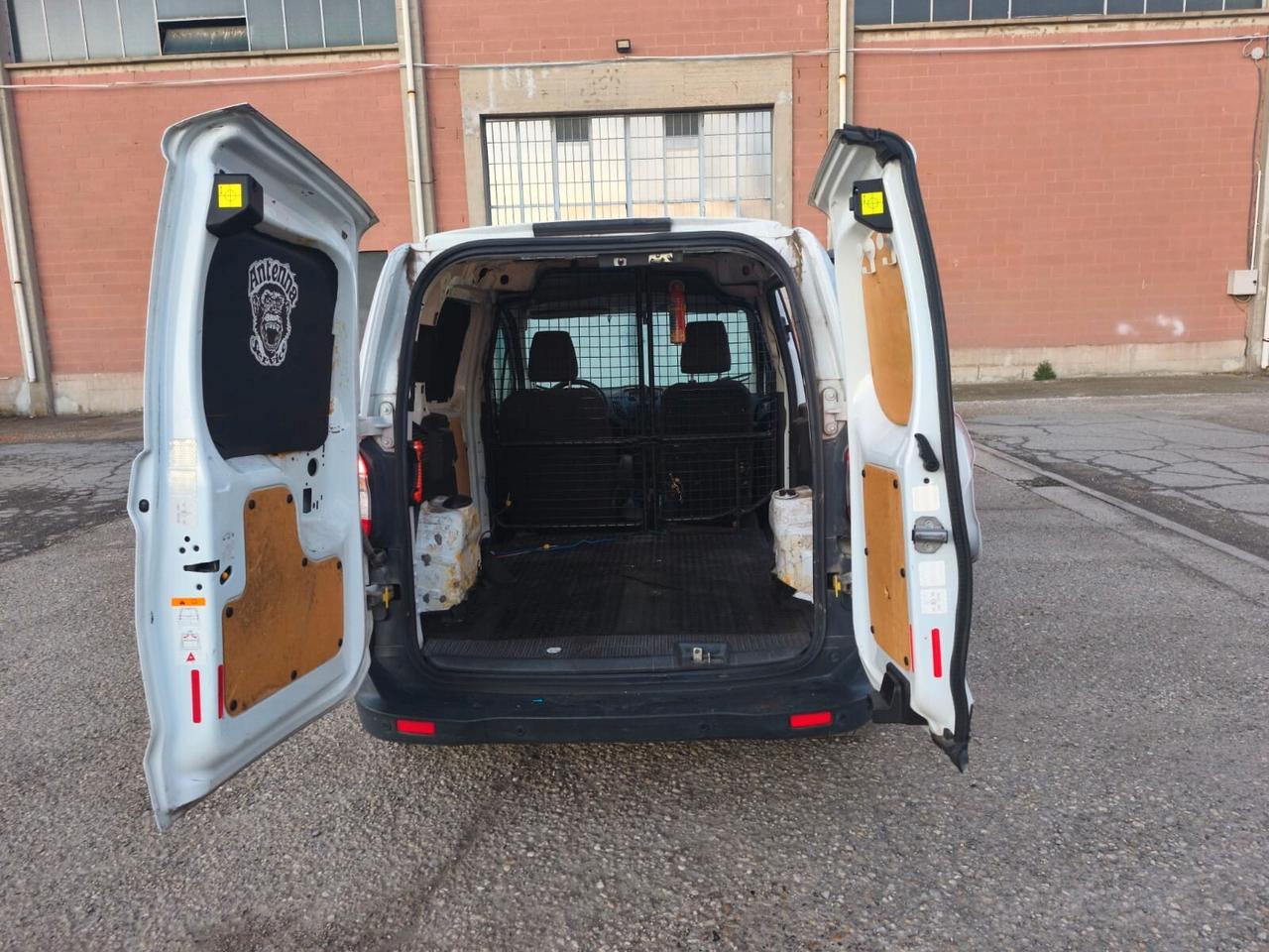 Ford Transit 2017----1.5 Diesel Autocarro