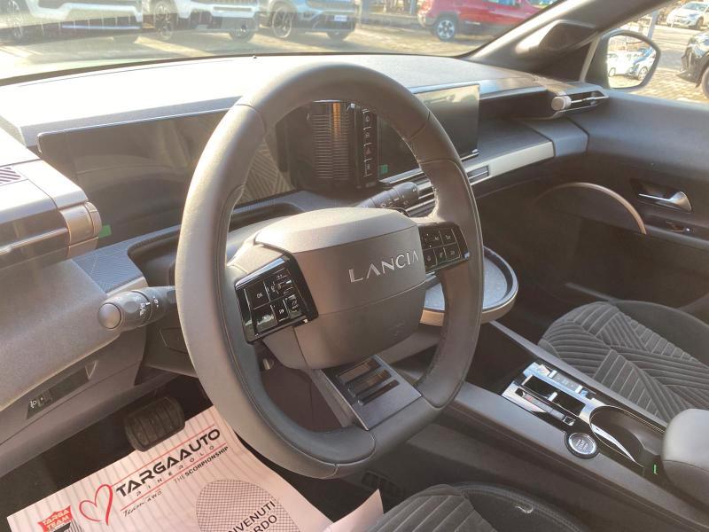 Lancia Ypsilon 1.2 mhev LX 110cv e-dct