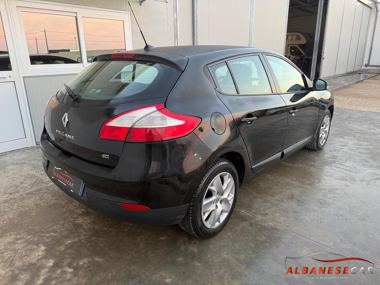 Renault Megane Mégane 1.5 dCi 110CV Attractive