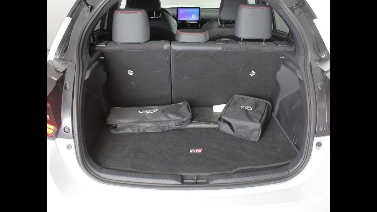 TOYOTA Yaris 1.5 Hybrid 130 - GR SPORT MY24