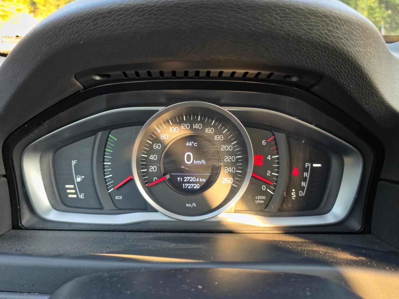 Volvo XC 70 XC70 D4 Geartronic Summum CV-181 E5B Automatica 2014