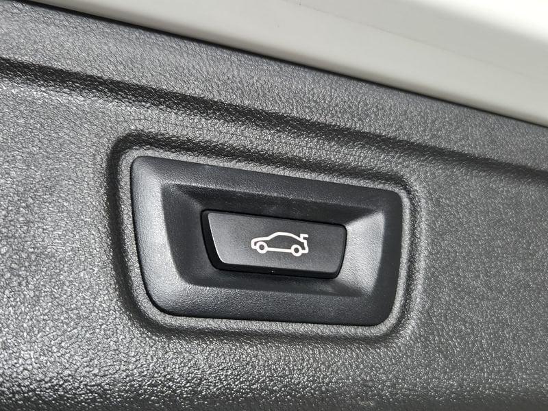 BMW Serie 3 G21 2019 Touring Diese 320d Touring mhev 48V xdrive Msport auto