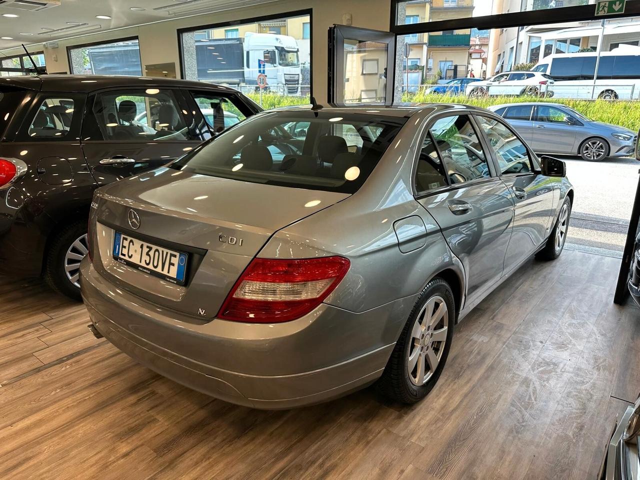 Mercedes-benz C 200 CDI BlueEFFICIENCY Avantgarde AMG