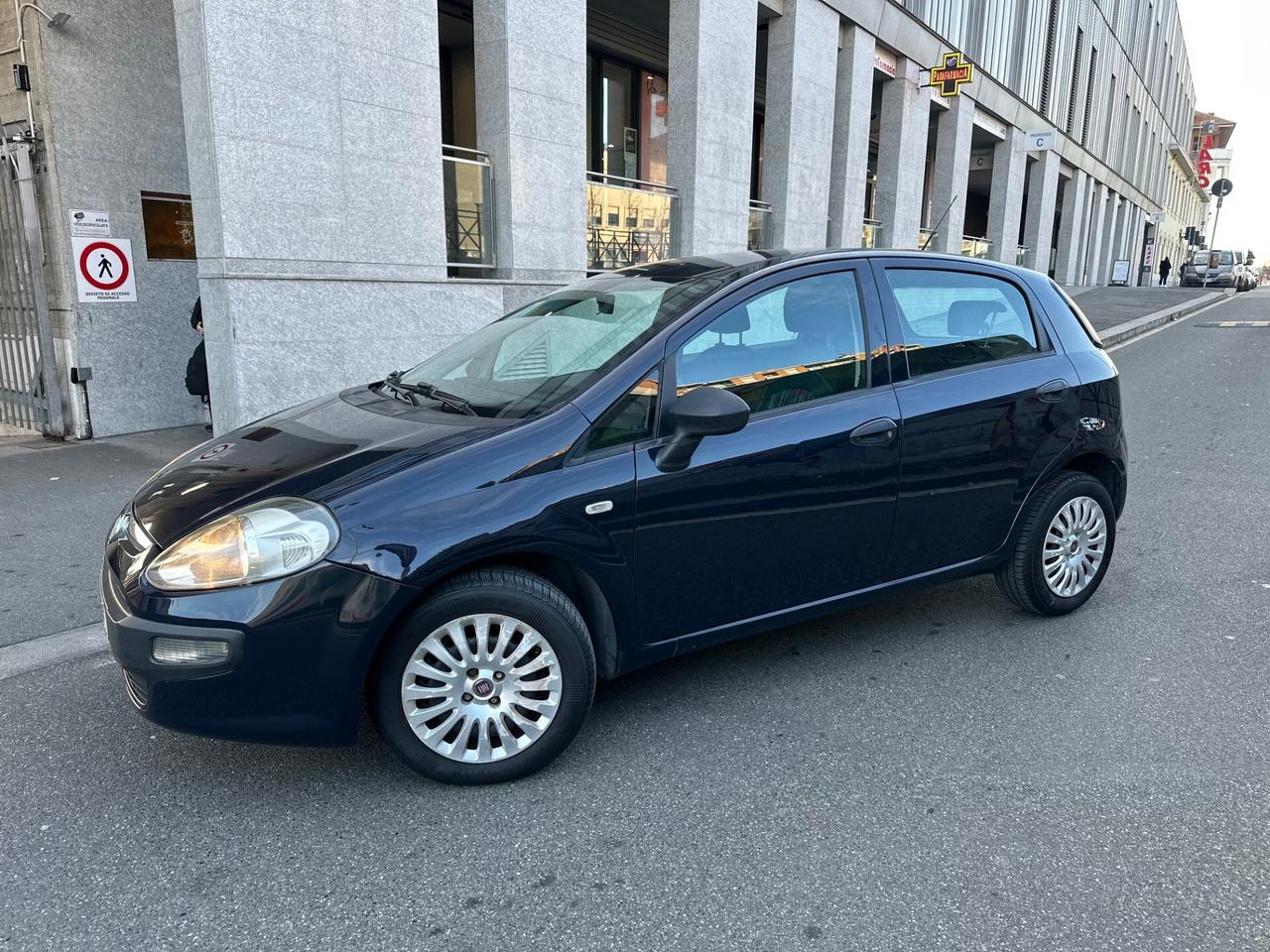 Fiat Grande Punto Grande Punto 1.2 5 porte autocarro 5 posti