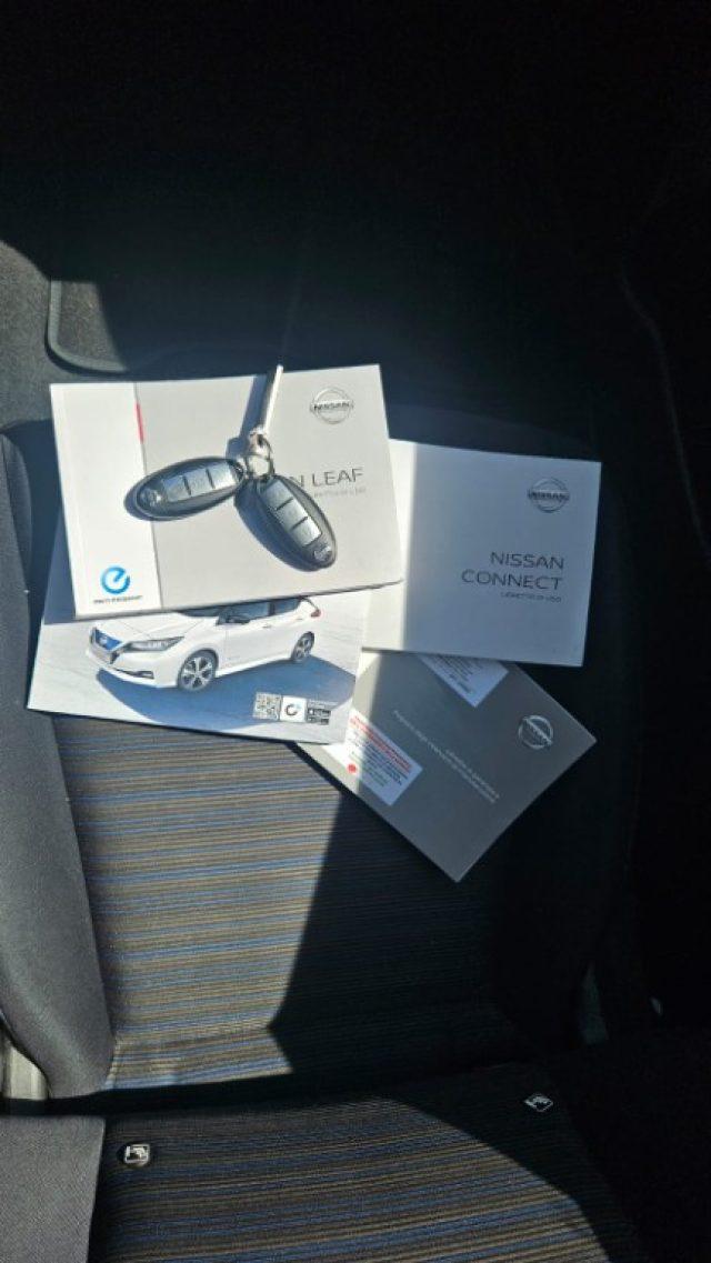NISSAN Leaf N-Connecta 40 kWh