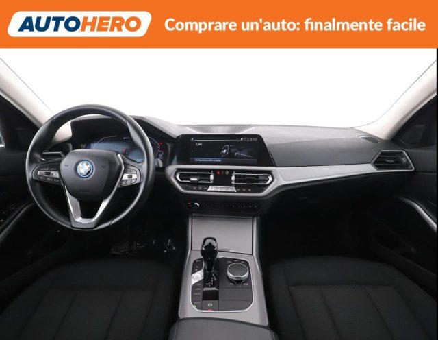 BMW 320 e Touring Business Advantage