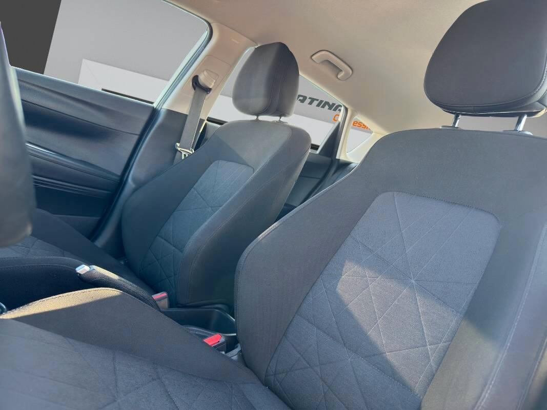 Hyundai Bayon 1.2 mpi Xline con TELECAMERA E CARPLAY