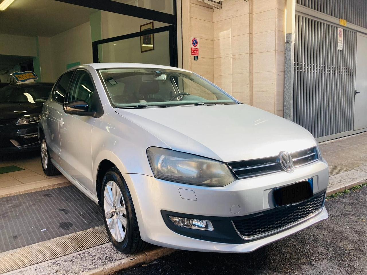 Volkswagen Polo 1.6 TDI -X NEOPATENTATI-2011