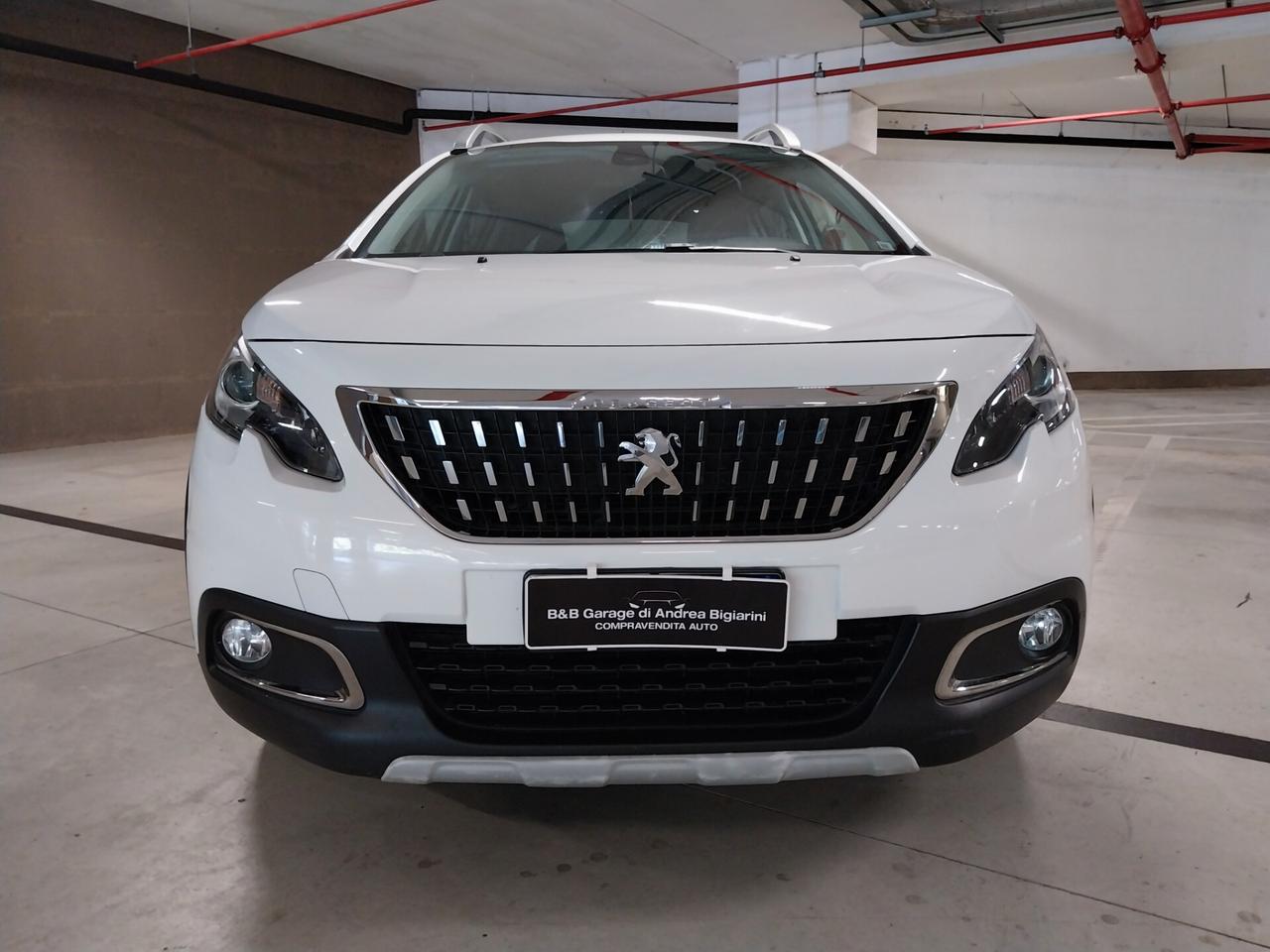 Peugeot 2008 BlueHDi 100 S&S GT Line - ok neopatentati
