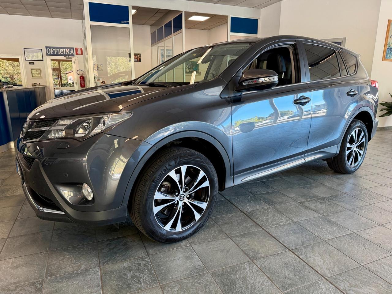Toyota RAV 4 RAV4 2.2 D-CAT 4X4 CAMBIO AUTOMATICO GANCIO TRAINO WHITE EDITION