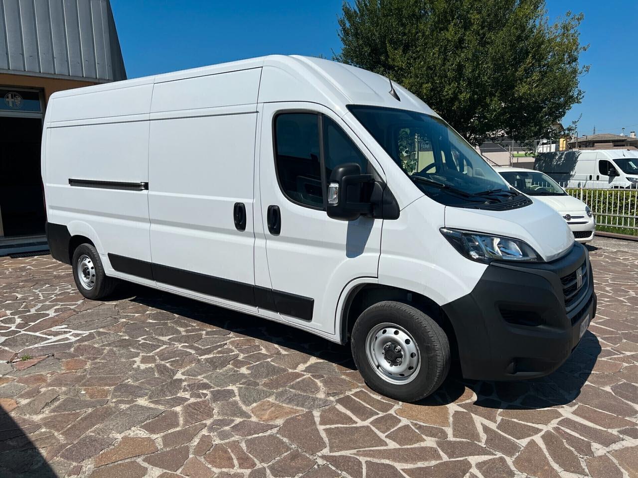 Fiat Ducato 35 2.2 Mjt 140CV PLM-TM Furgone con RAMPA DI CARICO