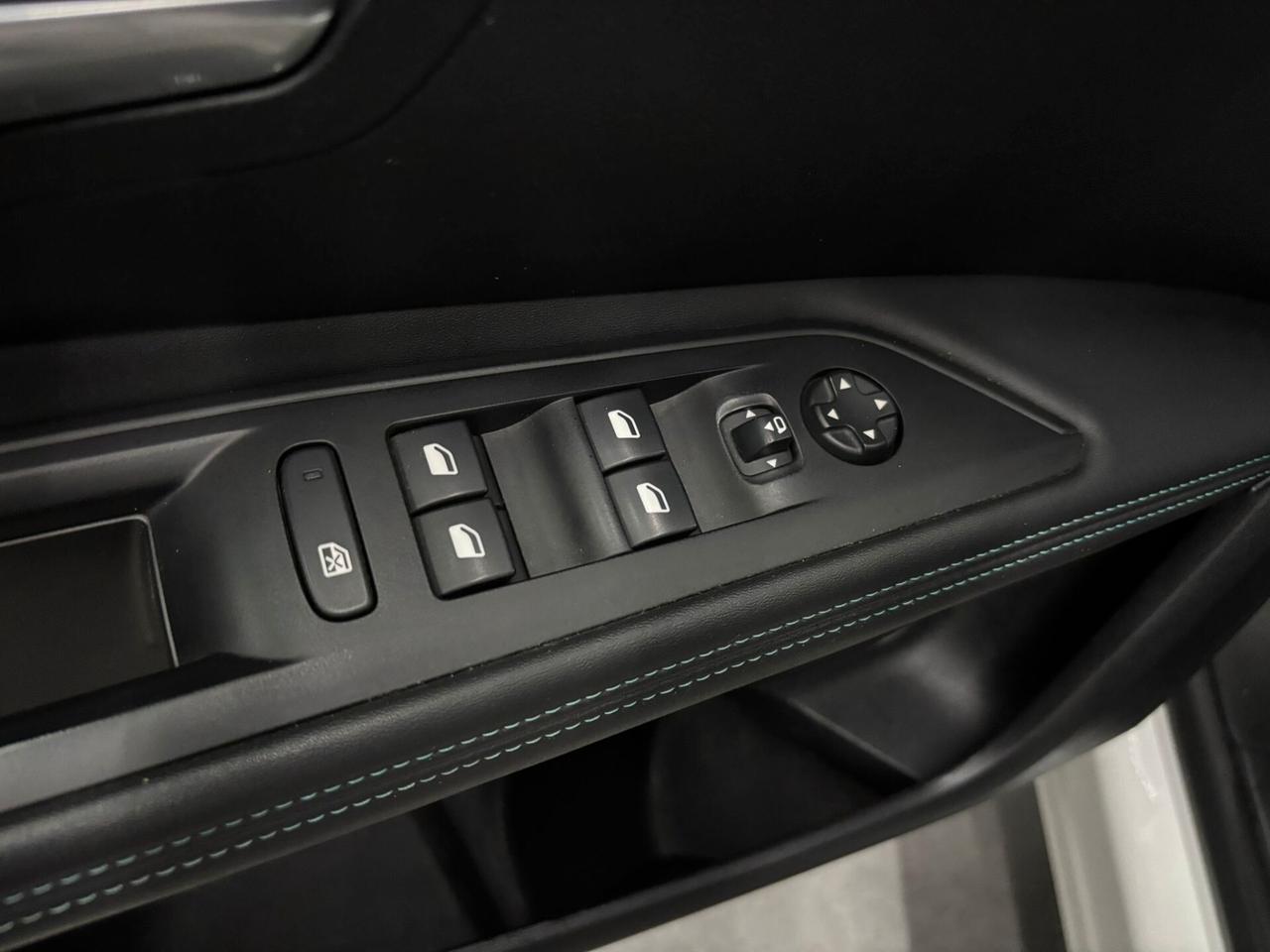 Peugeot 3008 1.5 BlueHDi 130 S&S EAT8 Allure