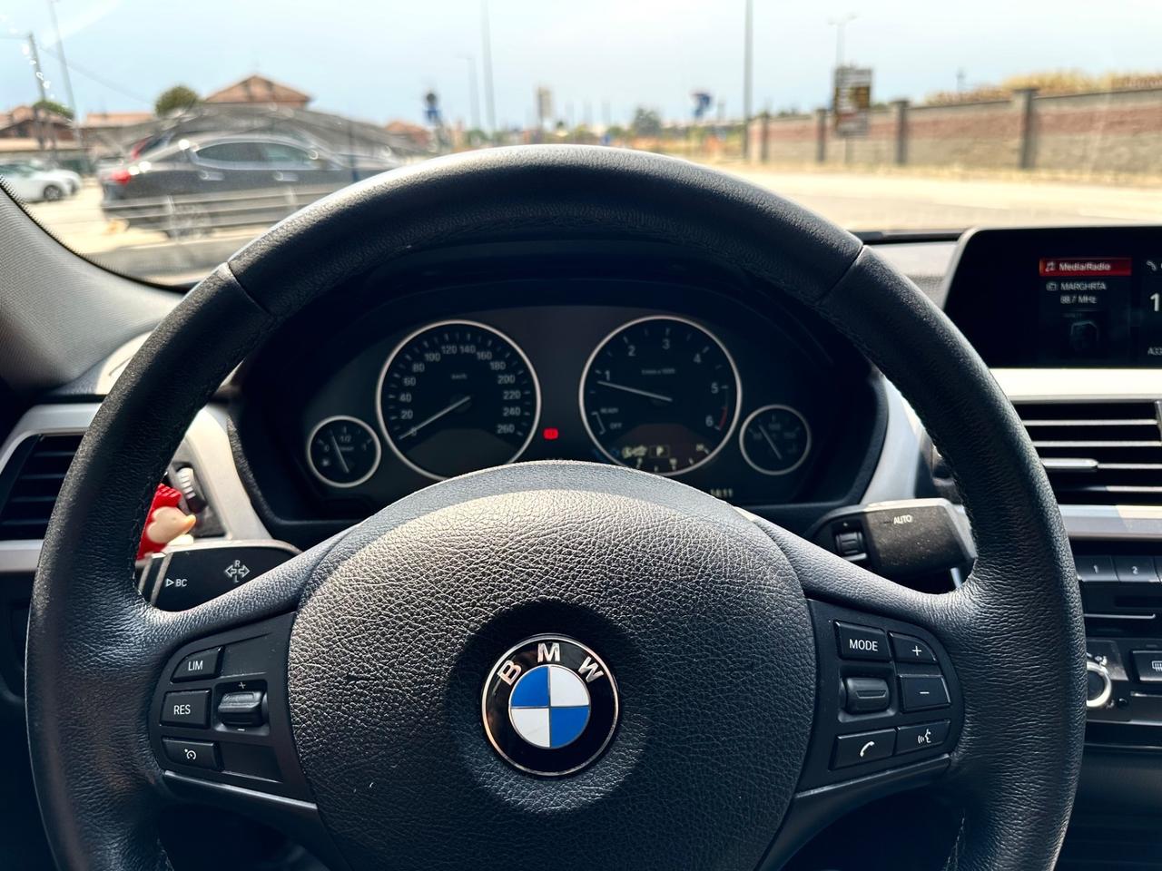 BMW Serie 3 F30 Berlina 318d Sport auto *NO VINCOLI*
