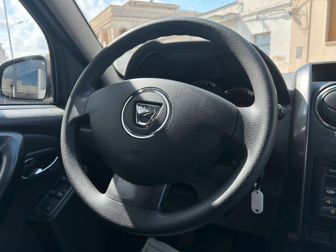Dacia Duster 1.5 DCI 110Cv LAURE'ATE Km80.000-2015
