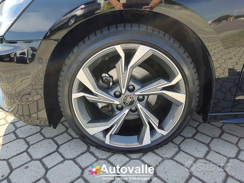 Audi A3 Sportback 35 2.0 tdi S line Edition s...