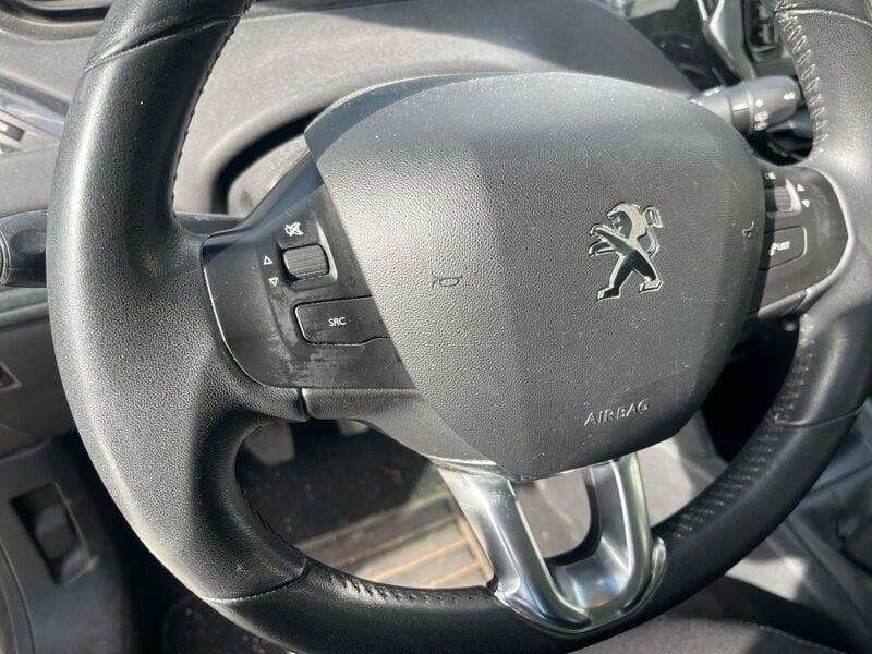 Peugeot 208 1.4 hdi 8v Active