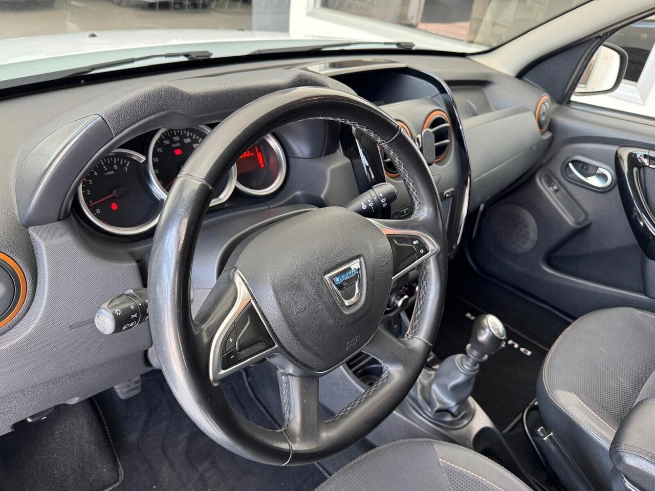 Dacia Duster 1.5 dCi 110 CV S&S 4x2 Serie Speciale Brave Autocarro