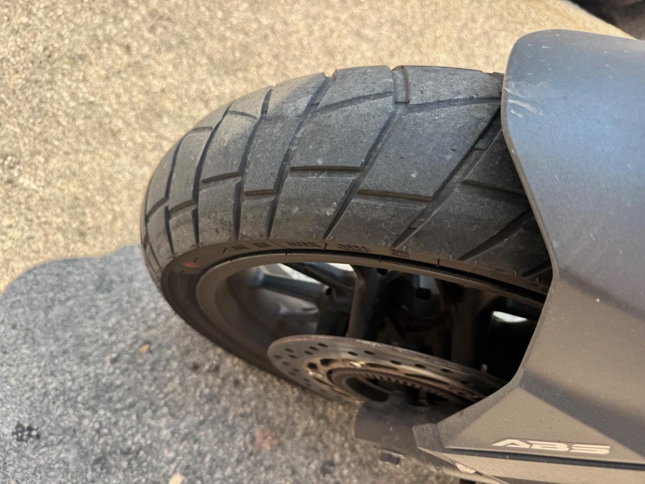 Honda ADV 350 Sport