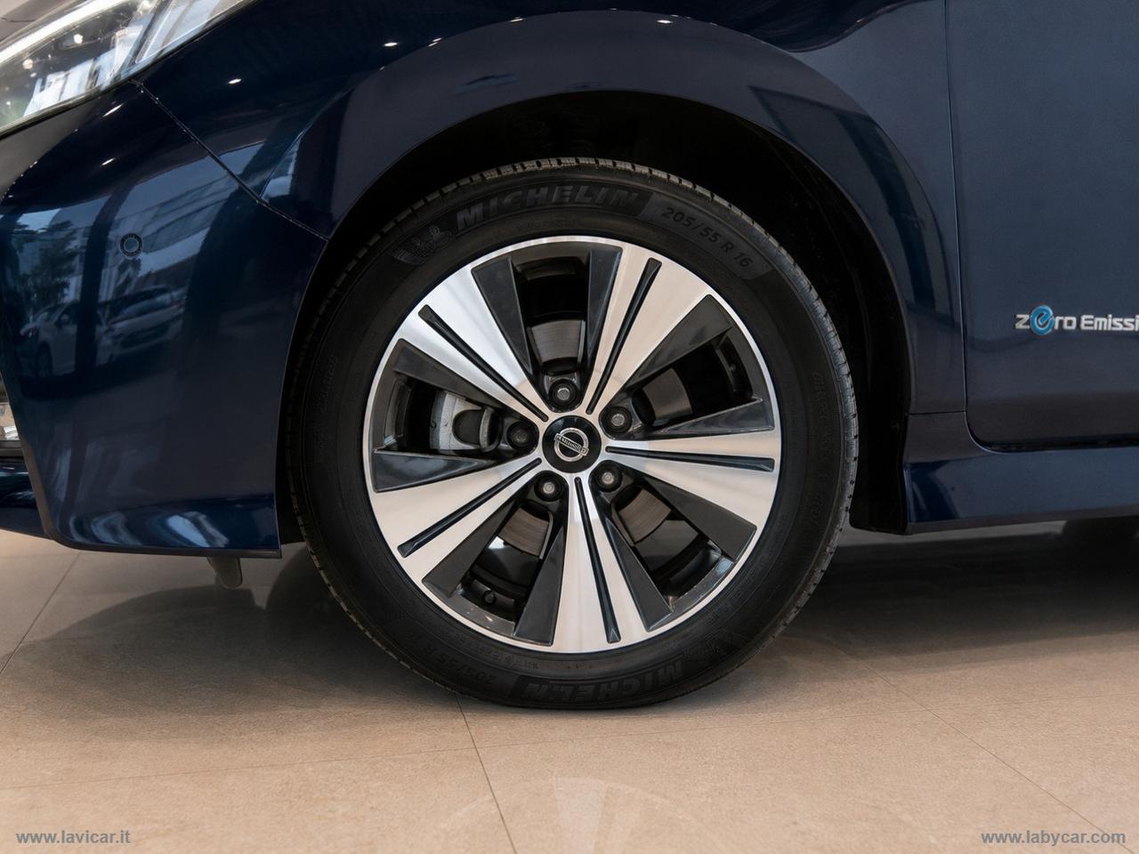 NISSAN Leaf N-Connecta 110 KW