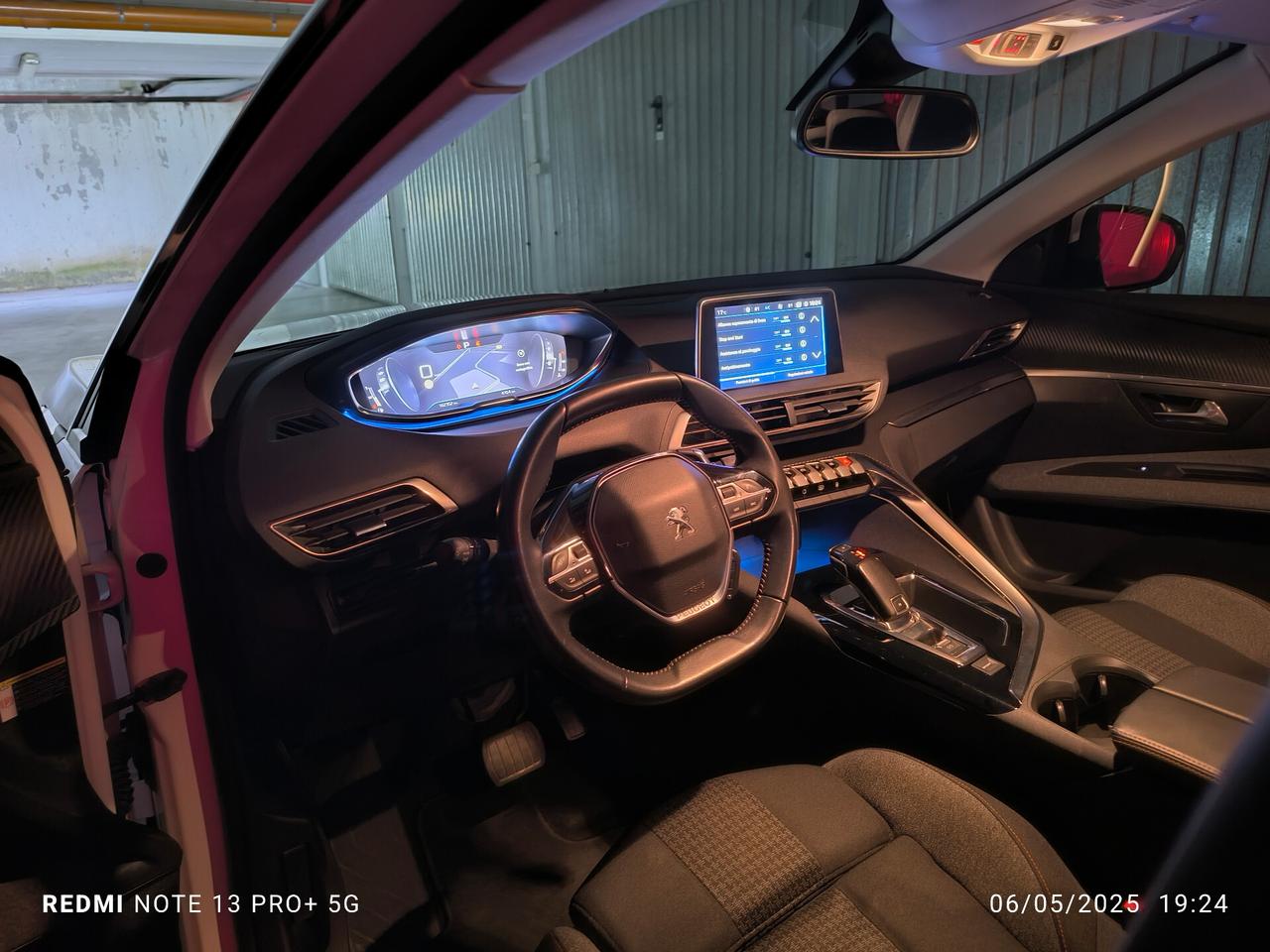 Peugeot 5008 BlueHDi 130 S&S Business