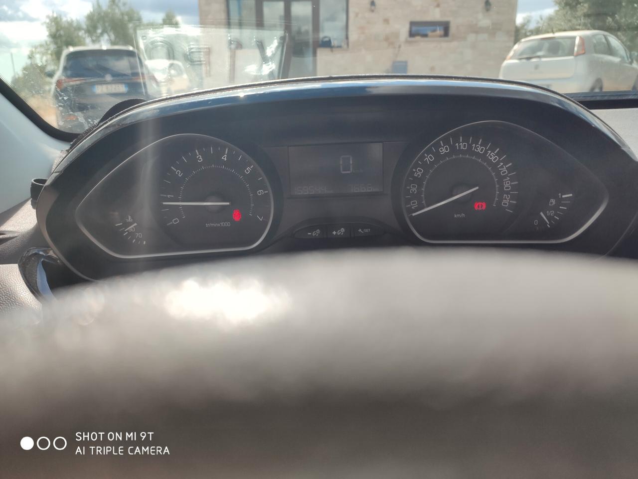 Peugeot 208 PureTech 82 5p. GPL Active