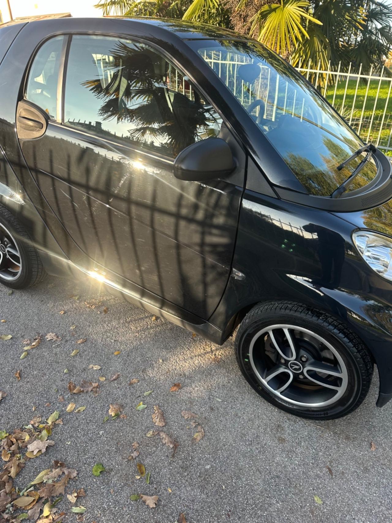 Smart ForTwo 1000 62 kW coupé pulse